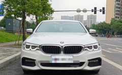 宝马 5系 2018款 改款 530Li 尊享型 M运动套装