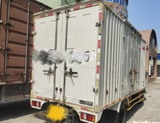 载货车 江铃汽车 120 马力