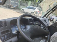 载货车 江铃汽车 120 马力
