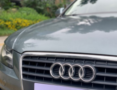 奥迪A4L 2012款 2.0 TFSI 自动标准型