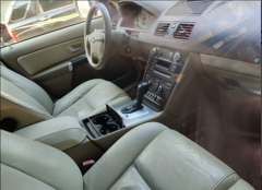 沃尔沃 XC90 2010款 2.5T AWD运动版
