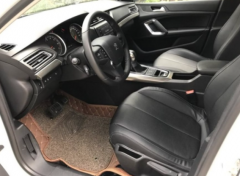 标致408 2014款 1.8L 自动豪华版