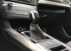 标致408 2014款 1.8L 自动豪华版