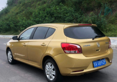 宝骏 610 2014款 1.5L 手动标准型